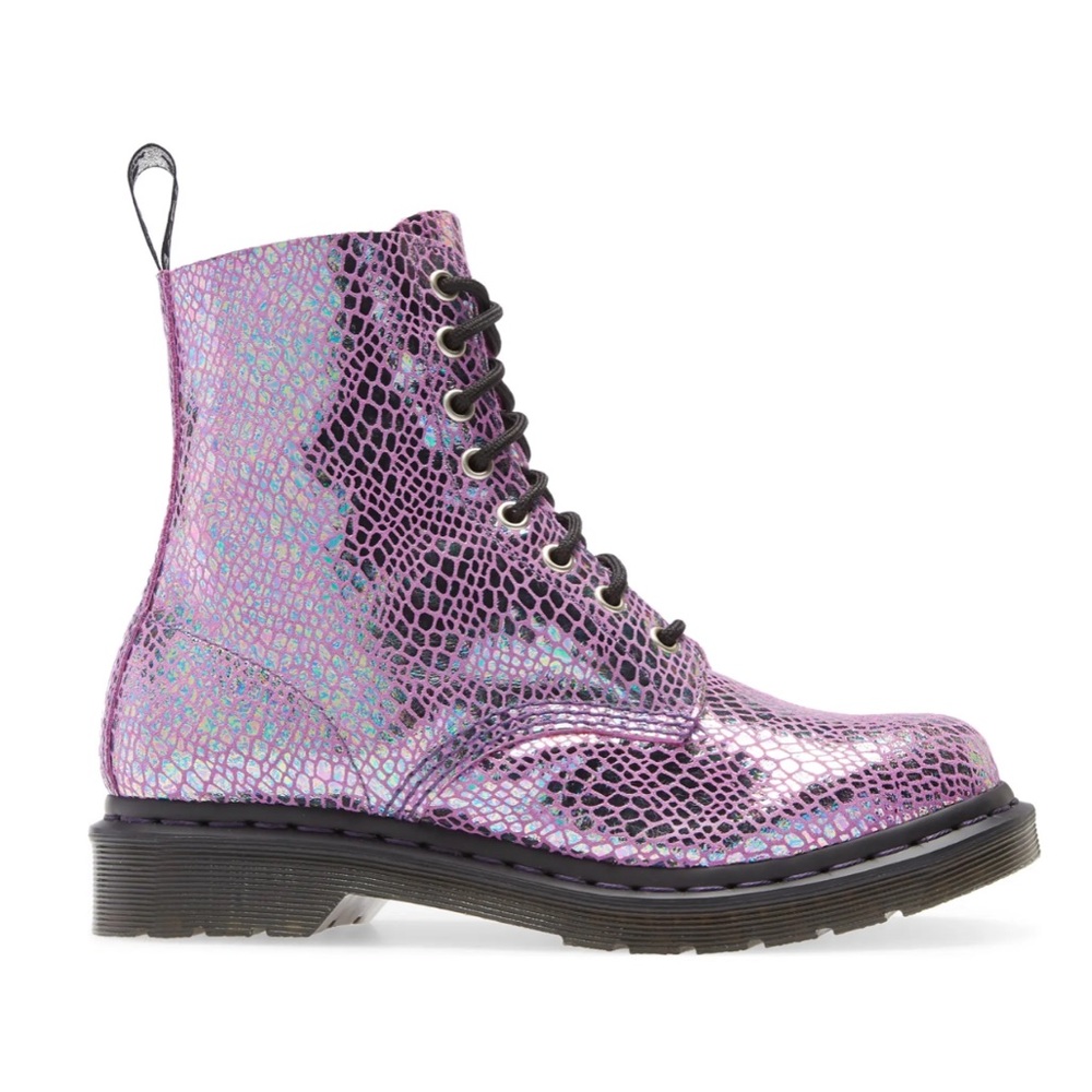 NWT Dr Martens Iridescent Pastel Rainbow 1460 Boots Lavender Snake